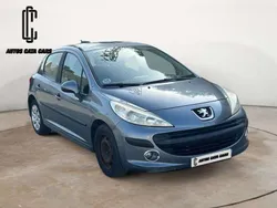 Gris Usado 2009 Peugeot 207 Utilitario | 4490 € (Precio justo)