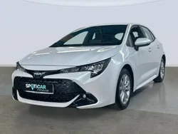 Blanco Usado 2024 Toyota Corolla Active Berlina | 24.900 € (Precio justo)
