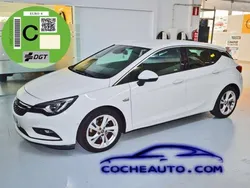 Blanco Usado 2016 Opel Astra Dynamic Utilitario | 8000 € (Precio justo)