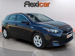 Negro Usado 2023 Kia Ceed Utilitario | 14.990 € (Buen precio)