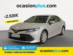 Marrón Usado 2020 Toyota Camry Business Edition Berlina | 27.490 € (Un poco caro)