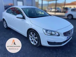 Blanco Usado 2015 Volvo S60 Momentum Berlina | 11.800 € (Un poco caro)