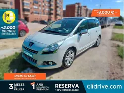 Blanco Usado 2010 Peugeot 5008 Premium Monovolumen | 7490 € (Precio justo)