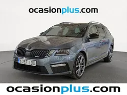 Gris Usado 2019 Skoda Octavia RS Familiar | 23.628 € (Precio justo)