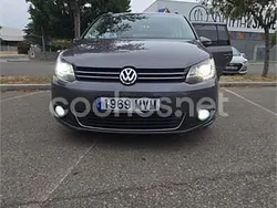 Gris / plata Usado 2014 VW Touran Advance Monovolumen | 9600 € (Precio justo)