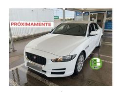Blanco Usado 2017 Jaguar XE Berlina | 9990 € (Super precio)