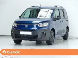 Azul Usado 2022 Fiat e-Doblò Launch Edition Monovolumen | 35.479 €