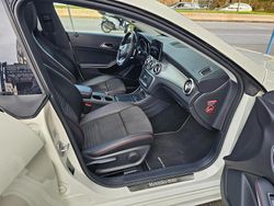 Blanco Usado 2018 Mercedes CLA200 Berlina | 26.990 € (Un poco caro)