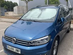 Azul Usado 2017 VW Touran Sportline Monovolumen | 18.000 € (Precio justo)