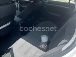 Blanco Usado 2005 VW Golf IV Trendline Berlina | 3000 € (Precio justo)