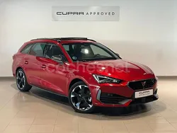 Rojo Usado 2024 Cupra Leon Familiar | 27.900 € (Precio justo)