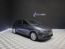 Gris / plata Usado 2023 Seat Ibiza FR Berlina | 17.990 € (Un poco caro)