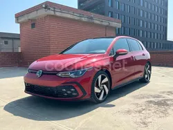 Rojo Usado 2021 VW Golf VIII GTI Berlina | 32.900 € (Precio justo)