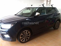 Azul Usado 2019 Ssangyong (KGM) Tivoli Limited SUV | 13.000 €