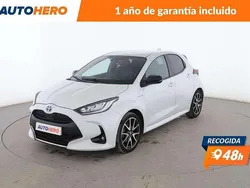 Amarillo Usado 2021 Toyota Yaris Hybrid Style Berlina | 18.380 € (Buen precio)