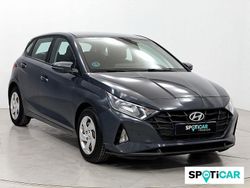 Gris Usado 2022 Hyundai i20 Berlina | 13.500 € (Precio justo)