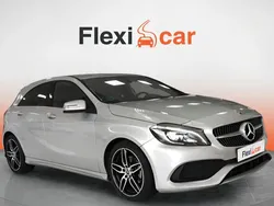 Gris Usado 2017 Mercedes A180 AMG line Berlina | 17.290 € (Buen precio)