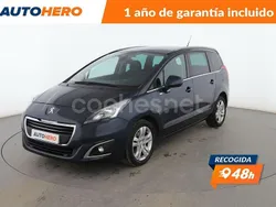 Azul Usado 2015 Peugeot 5008 Style Monovolumen | 10.799 € (Un poco caro)