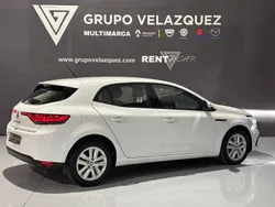 Blanco Usado 2022 Renault Mégane IV Bose Edition Berlina | 18.490 € (Precio justo)