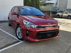 Granate Usado 2018 Kia Rio Berlina | 13.500 € (Precio justo)