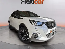 Blanco Usado 2022 Peugeot 2008 GT SUV | 16.390 € (Buen precio)