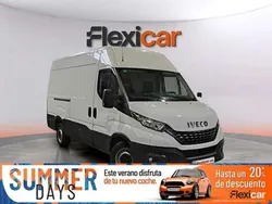 Amarillo Usado 2021 Iveco Daily Van | 18.490 €