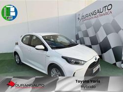 Blanco Usado 2021 Toyota Yaris Hybrid Business Edition Utilitario | 15.990 € (Precio justo)
