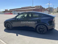 Eléctrico Usado 2023 Tesla Model Y SUV | 40.000 €