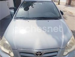Gris / plata Usado 2006 Toyota Corolla Luna Berlina | 3000 € (Precio justo)