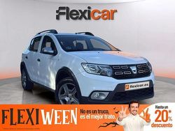 Blanco Usado 2017 Dacia Sandero Lauréate Utilitario | 11.990 € (Caro)