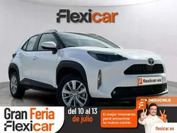 Amarillo Usado 2025 Toyota Yaris Cross Business Edition SUV | 23.890 € (Precio justo)
