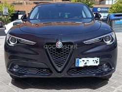 Negro Usado 2017 Alfa Romeo Stelvio Super SUV | 18.500 € (Precio justo)