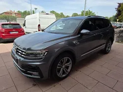 Gris Usado 2020 VW Tiguan R-line SUV | 28.900 € (Precio justo)