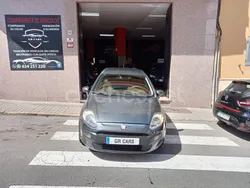 Gris / plata Usado 2014 Fiat Punto Easy Utilitario | 4500 € (Precio justo)