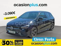 Negro Usado 2024 Mercedes B250e Monovolumen | 33.990 € (Precio justo)