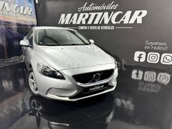 Gris / plata Usado 2017 Volvo V40 Kinetic Familiar | 12.990 € (Un poco caro)