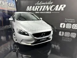Gris / plata Usado 2017 Volvo V40 Kinetic Familiar | 12.990 € (Precio justo)