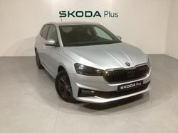 Gris Nuevo 2025 Skoda Fabia Utilitario | 21.490 € (Un poco caro)