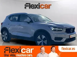 Blanco Usado 2021 Volvo XC40 Momentum SUV | 21.990 € (Precio justo)