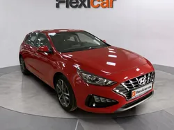 Rojo Usado 2022 Hyundai i30 Berlina | 16.690 € (Precio justo)