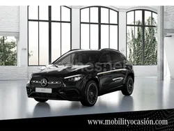 Negro noche Usado 2024 Mercedes GLA200 SUV | 44.000 € (Precio justo)