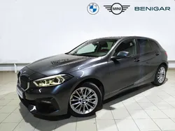 Gris Usado 2021 BMW 118 Comfort Edition Utilitario | 26.500 € (Precio justo)