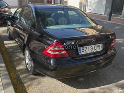 Negro Usado 2006 Mercedes C200 Avantgarde Familiar | 5500 € (Un poco caro)
