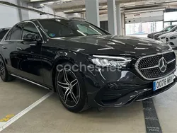 Gris / plata Usado 2024 Mercedes E220 Berlina | 73.500 € (Precio justo)