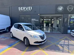 Beige Usado 2013 Lancia Ypsilon Silver Utilitario | 6451 € (Caro)