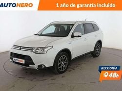 Blanco Usado 2015 Mitsubishi Outlander P-HEV SUV | 15.799 € (Precio justo)
