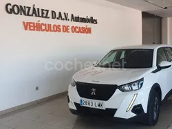 Blanco Usado 2021 Peugeot 2008 Active SUV | 15.900 € (Precio justo)