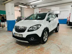 Blanco Usado 2015 Opel Mokka Selective SUV | 5890 € (Buen precio)