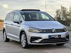 Gris Usado 2019 VW Touran Sport Monovolumen | 29.999 € (Un poco caro)