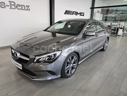 Gris / plata Usado 2016 Mercedes CLA200 Berlina | 20.900 € (Precio justo)